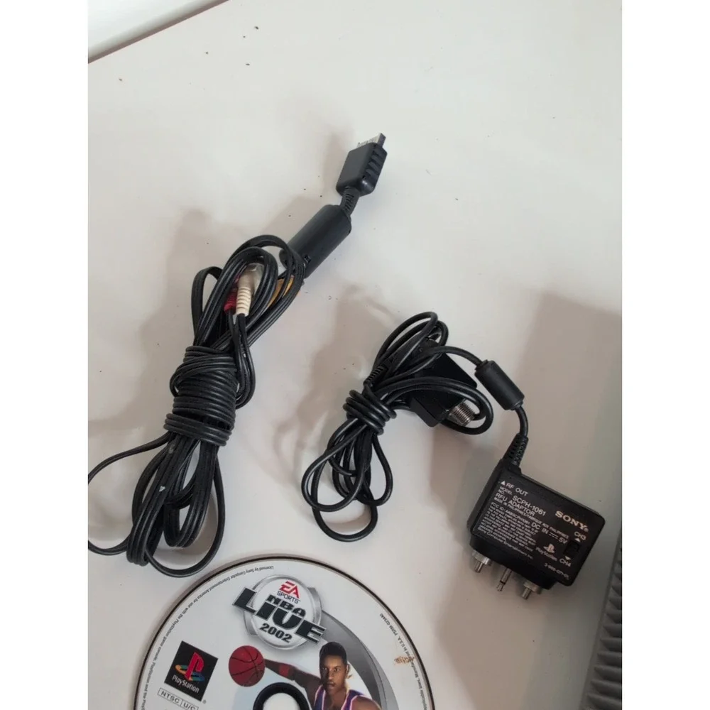Sony PlayStation 1 PS1 Console Bundle SCPH-5501  w Controllers Cords Games More!